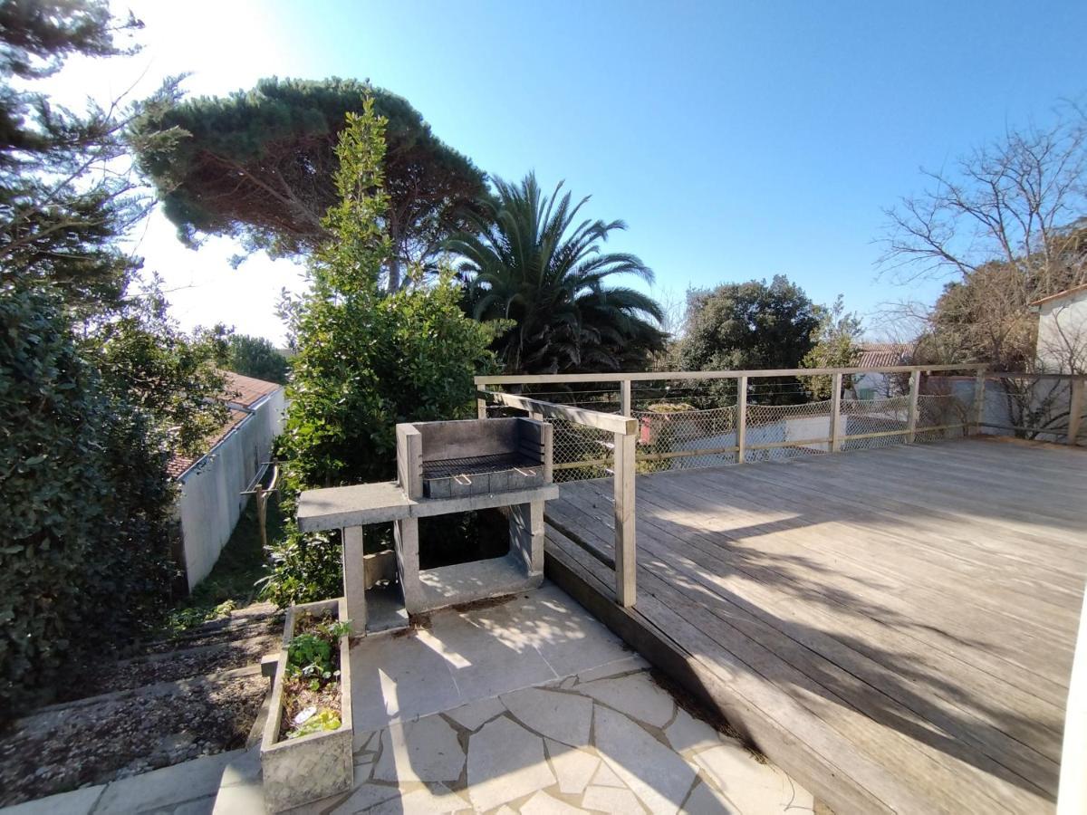 סן-ג'ורג'-דולרו A 80M De La Plage De Plaisance Pour 8 Personnes מראה חיצוני תמונה